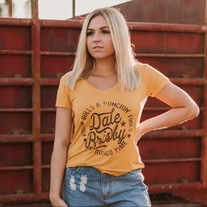 Dale Brisby Graphic Tee